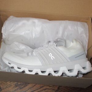 On Running Cloudswift 3 White Frost Sneakers